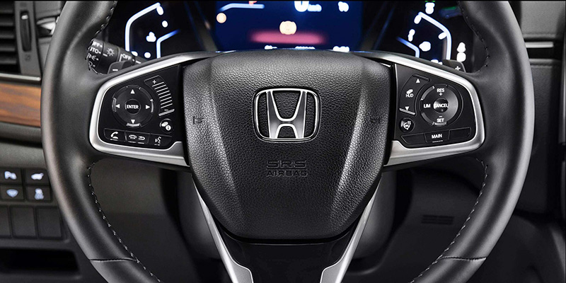 Honda CR-V: комфорт водителя за рулем автомобиля