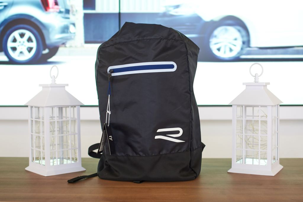 Чёрный рюкзак коллекции R от VW